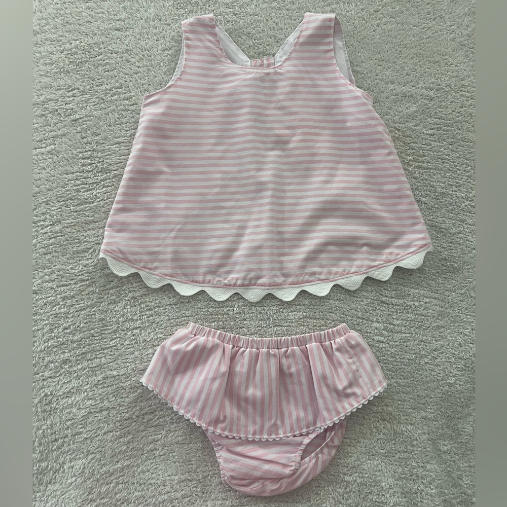 The Beaufort Bonnet Company Pink and White Mary Todd Tab Set - 3T